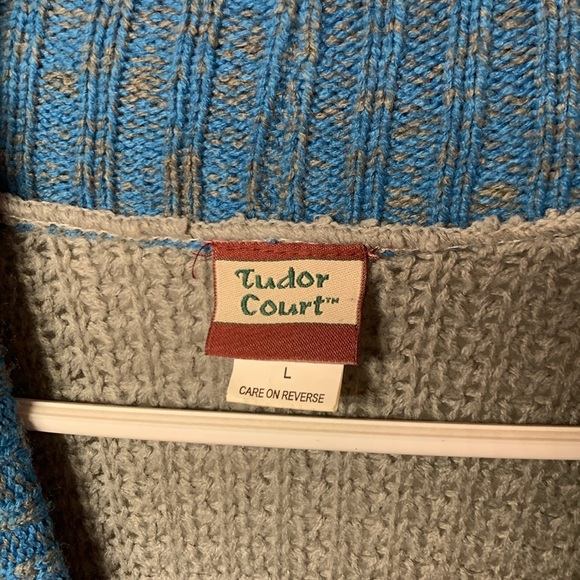 Tudor Court Women’s Cardigan Size Large - Picture 5 of 10